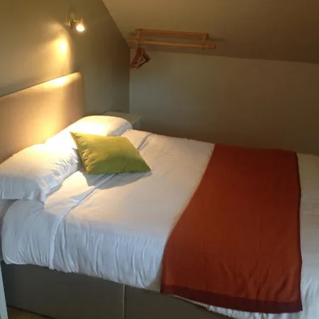 Bed & Breakfast Carragh House 4*